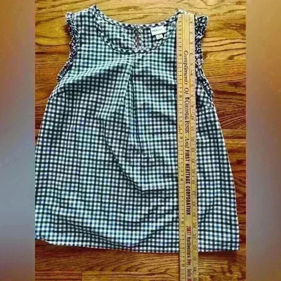 MERONA - Size Small. Navy & Royal Blue gingham sleeveless blouse - Picture 6 of 8
